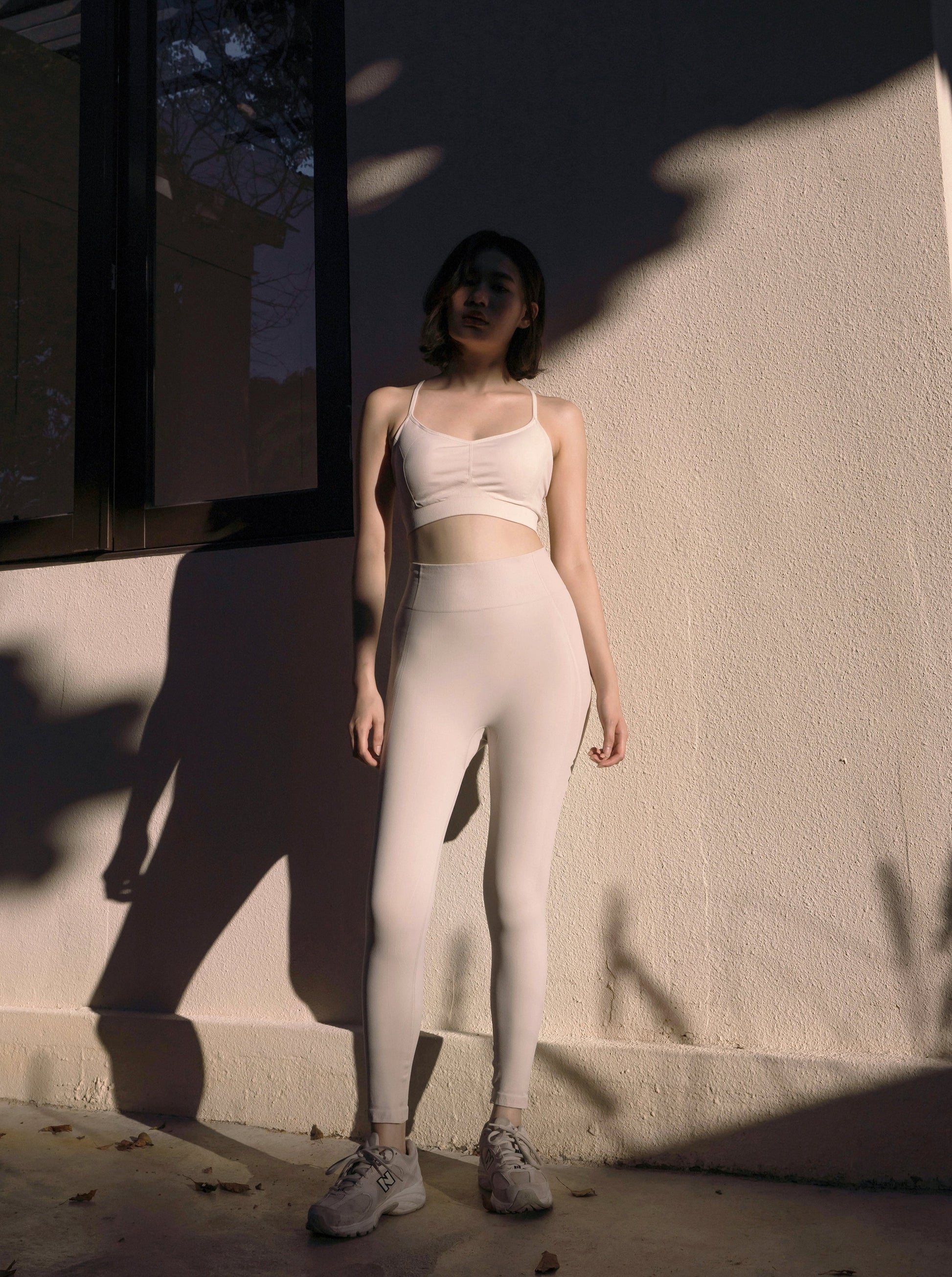 NU Concept肌能衣研製所 Comfy Fresh 女清新神可調款運動內衣-優雅杏白,運動內衣首選品牌!3倍彈力,輕盈自在輕塑身 清新專利 輕運動美學運動內衣,獨家3倍高彈力技術 ★輕量舒適更好穿脫,保持清新專利技術,修身有感秒變女神!